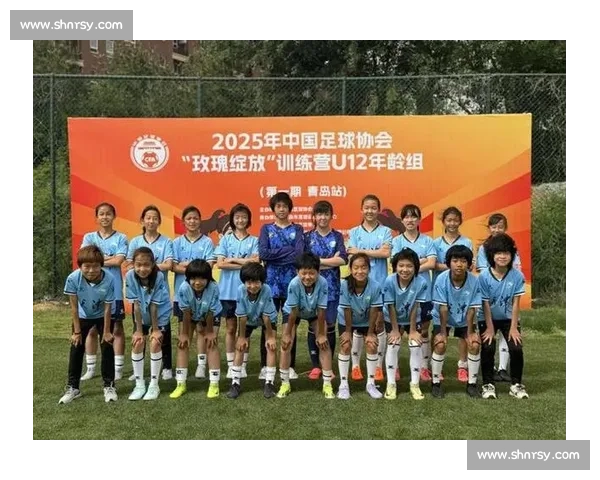 西航二校 U13 女足勇夺区赛冠军！技术与意志铸就青春荣耀